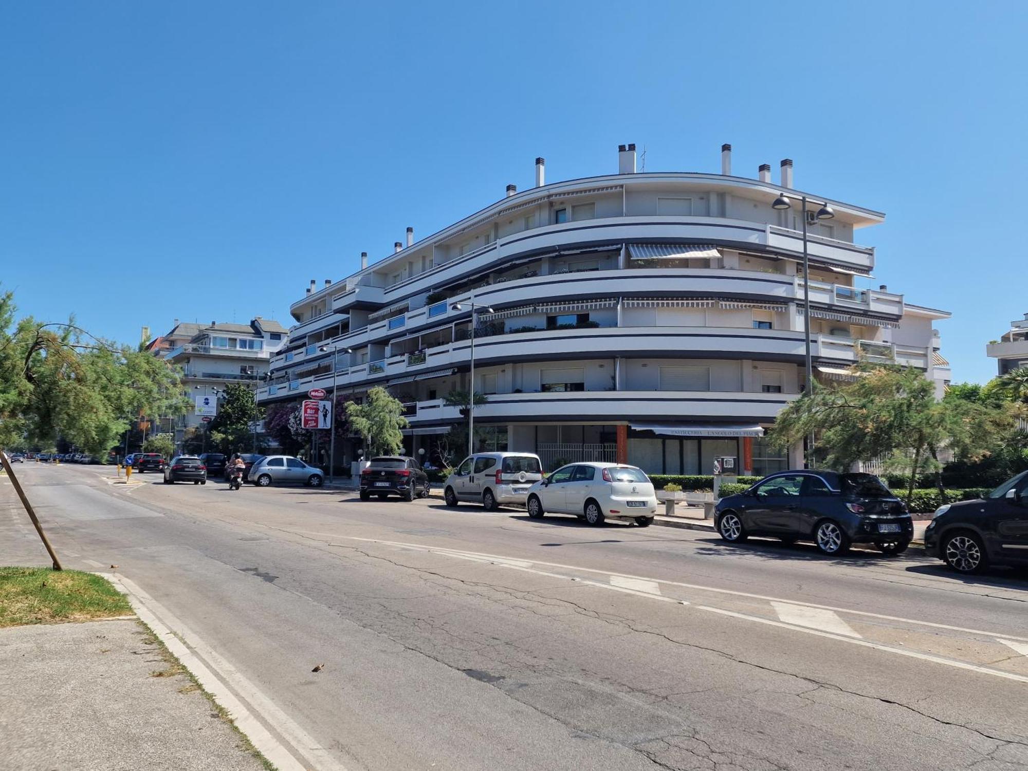 Tramonti Apartments Pescara Eksteriør billede