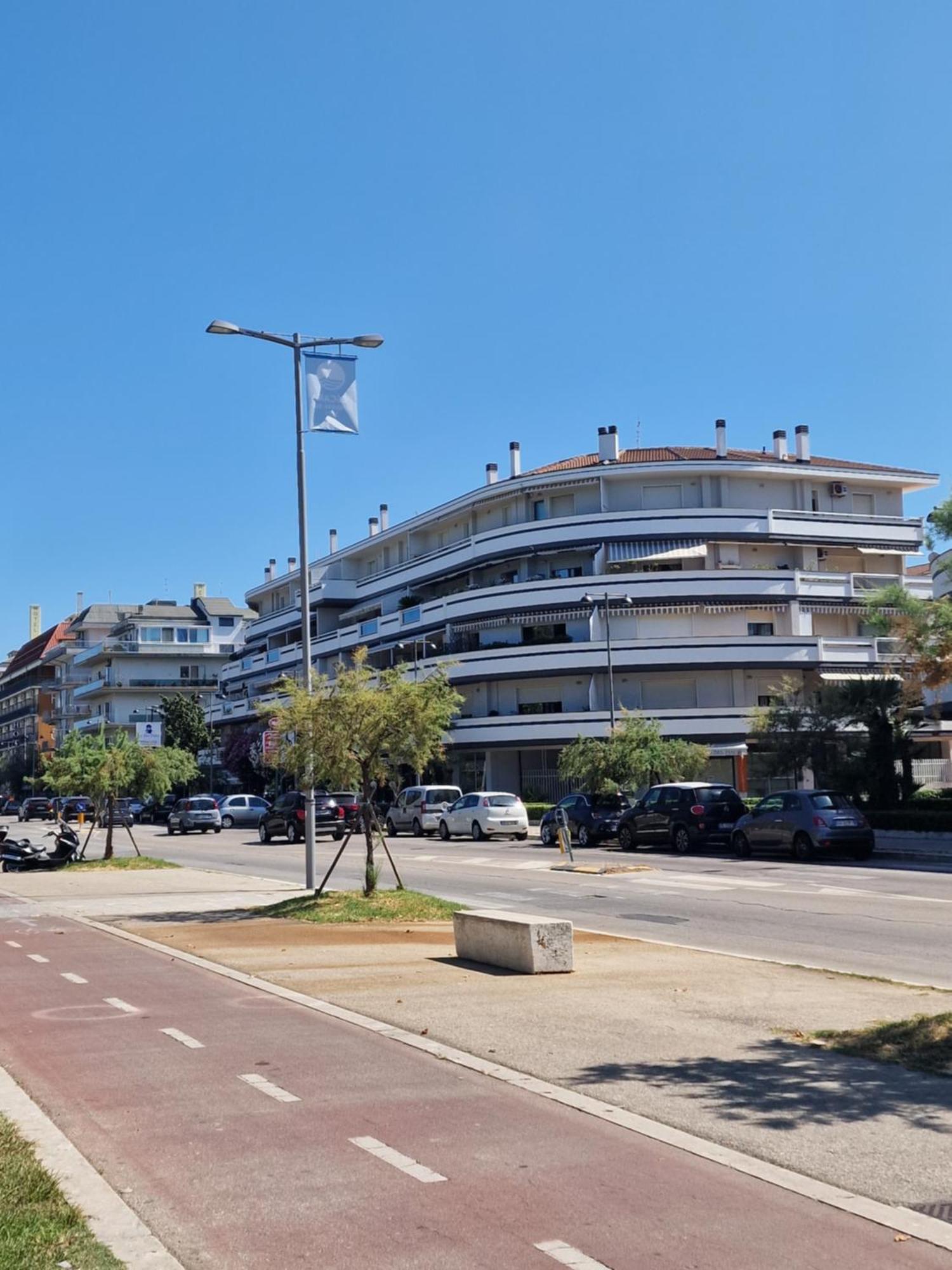 Tramonti Apartments Pescara Eksteriør billede